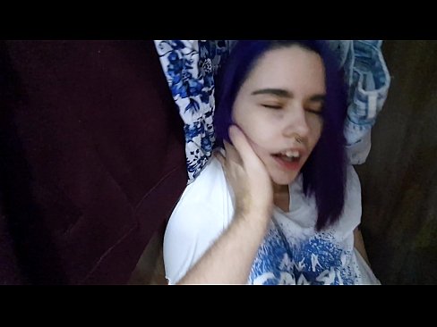 ❤️ Fûn myn suster yn 'e kast en holp har cum ️❌ Kwaliteitsseks op fy.xlxxporno.ru ❌️